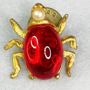Signed AJC Insect Beetle Bug Red Glass Jelly Belly Brooch Pin Gold-tone Vintage